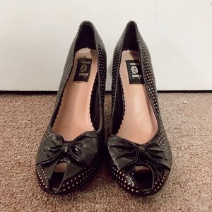 Lei Black and Pink Polka Dot Heels
